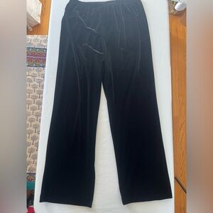 VTG BLK Relaxed pull on stretch waist velvet wide leg pants comfortable size 10